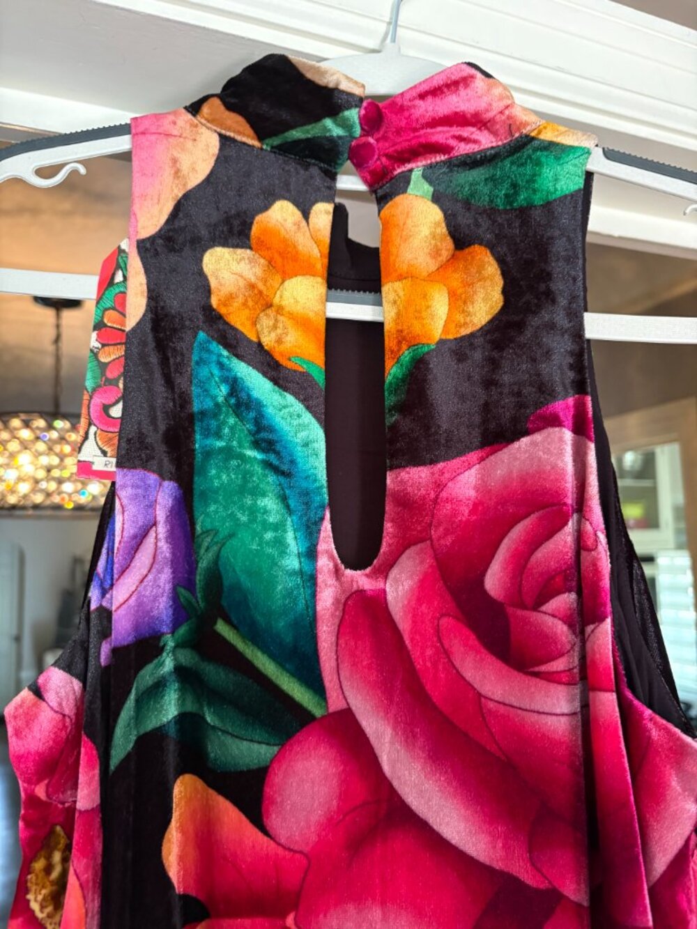 NWT Farm Rio x Anthropologie Mock-Neck Velvet Sleeveless Floral Midi Dress. Sz S - Picture 11 of 15